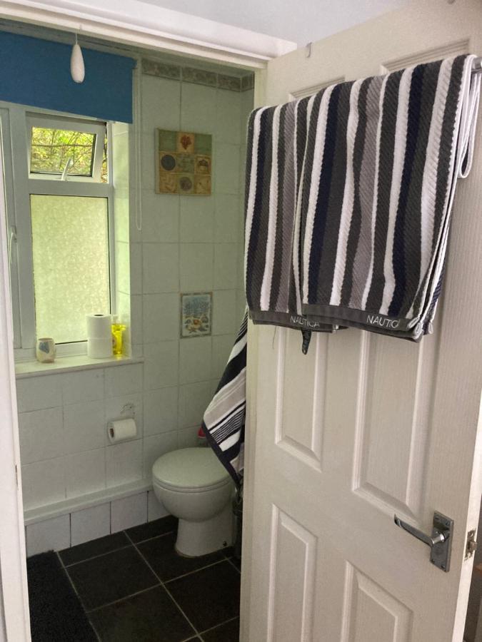 Cove Cott Guest